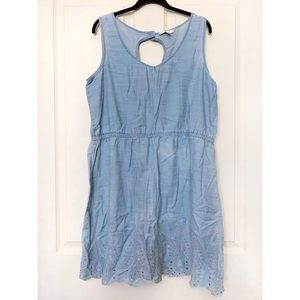 lauren conrad embroider eyelet hem chambray dress